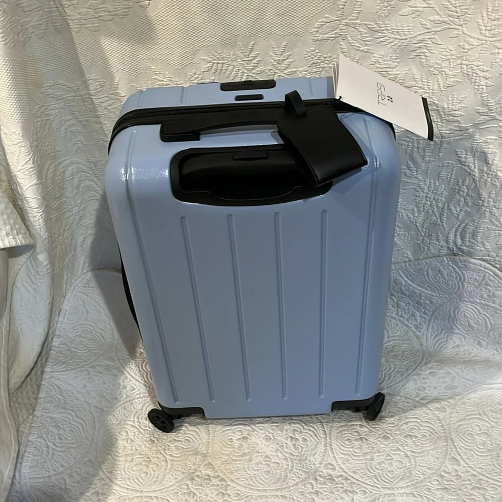TRIPS Luggage‎ 2.0, NO BATTERY, NWT